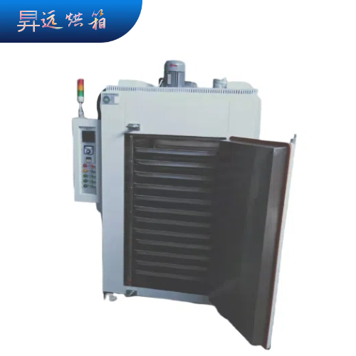 �t����е������